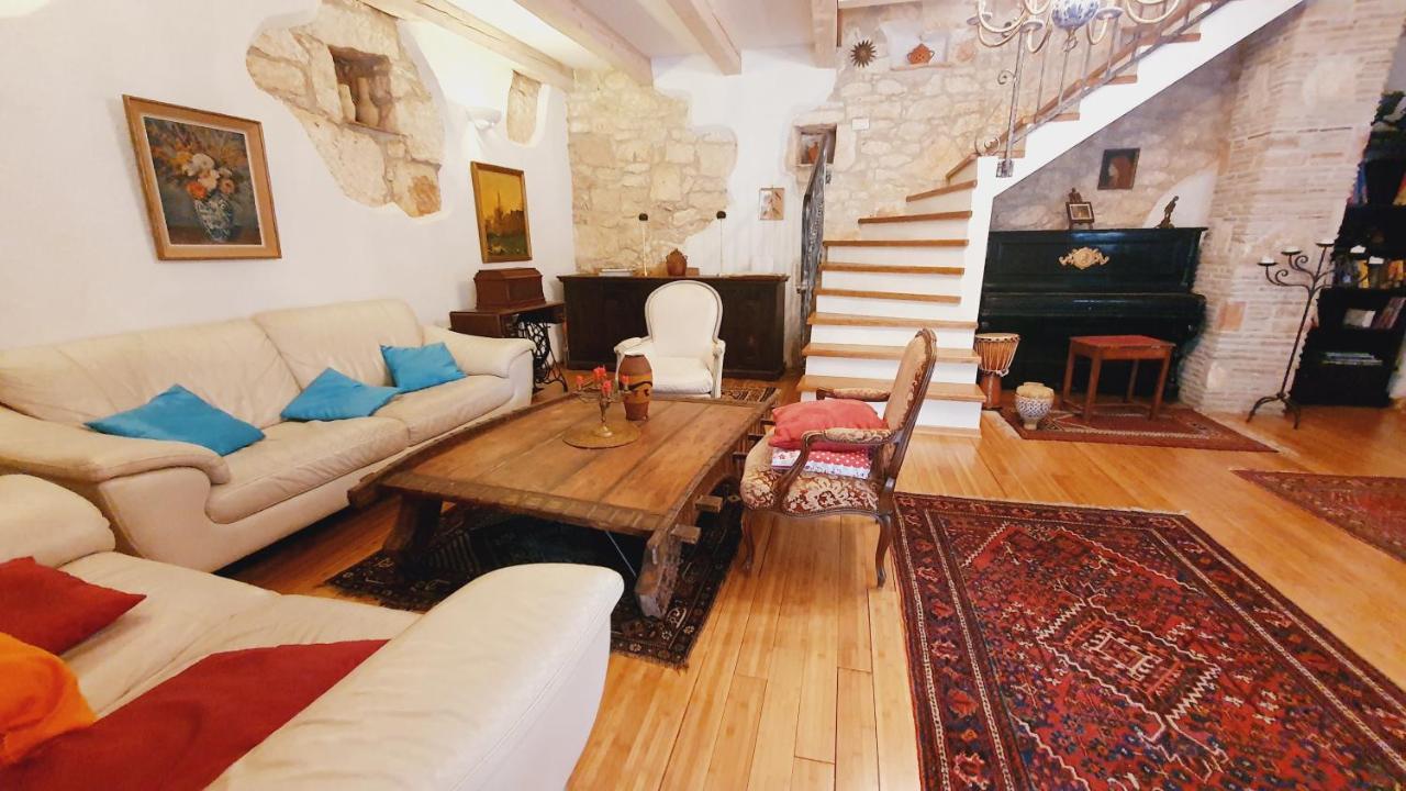 Villa Kazun With Private Pool And Two Gardens Marčana Zewnętrze zdjęcie